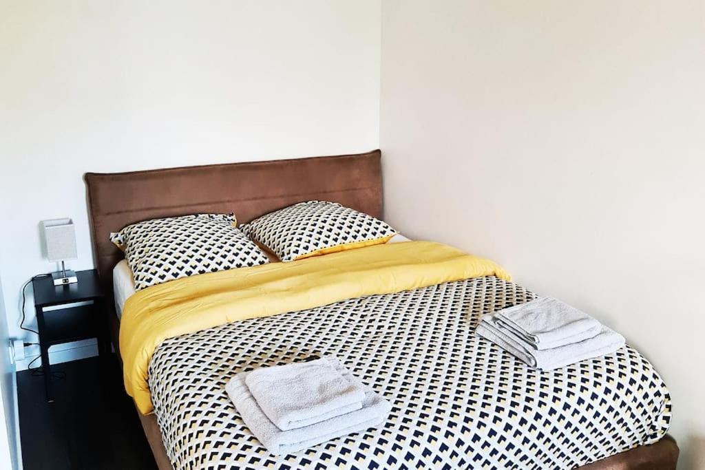 Le Jules Val - Studio Cosy En Residence + Parking + Wi-Fi Evry-Gregy-sur-Yerre Eksteriør bilde